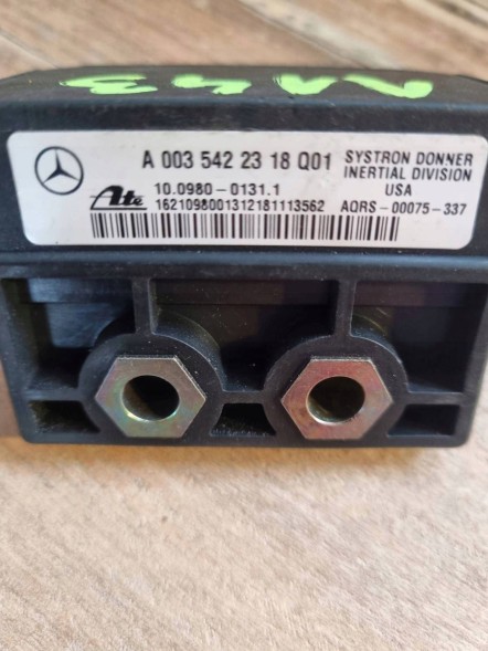 Mercedes-Benz OE ESP MERCEDES A0035422318 Q01 CZUJNIK ДАТЧИК МОДУЛЬ ESP MERCEDES A0035422318 Q01