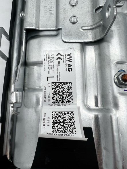 Volkswagen OE Airbag коліна 8V1880841D Audi Volkswagen
