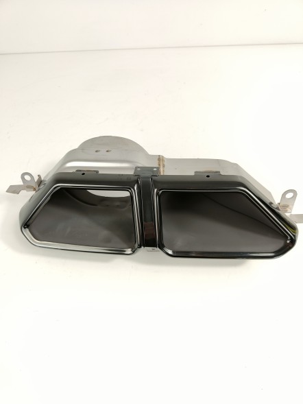 BMW OE 9501532 9501531 BMW 7 G70 НАКОНЕЧНИКИ ВИХЛОПУ ЗАДНІЙ ПРАВИЙ