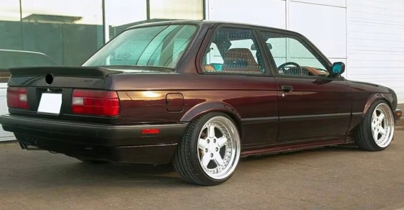 BM AR-BM-0300 SPOILER lotka BMW E30 Mtech 1 СПОЙЛЕР кришка багажника для BMW E30 Mtech 1 Седан купе кабріо серія 3 Mтехнік