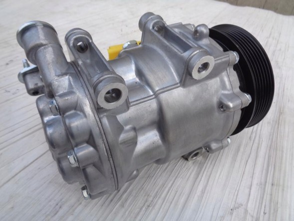 Maxgear AC313246 Maxgear компресор кондиціонера ac313246 citroen c5 peugeot 407 ,508 ,607