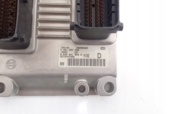 Fiat OE FIAT ALBEA KOMPUTER Palio 00468019660 0261207490 46801966 00468019660 00468019600 55186501 00551865010 55186501 1.2 BENZYNA FIAT ALBEA КОМП'ЮТЕР Palio 00468019660 0261207490 55186501 1.2 БЕНЗИН