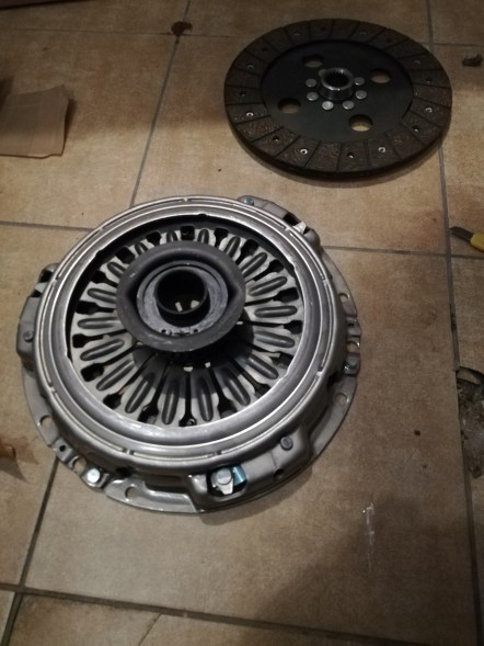 Britpart STC50512 КОМПЛЕКТ ЗЧЕПЛЕННЯ P38 RANGE ROVER 2.5 DIESEL CLUTCH