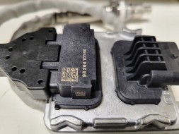 Citroen OE 9826410180 Новий оригінальний датчик nox citroen jumpy v 2.0hdi 9826410180