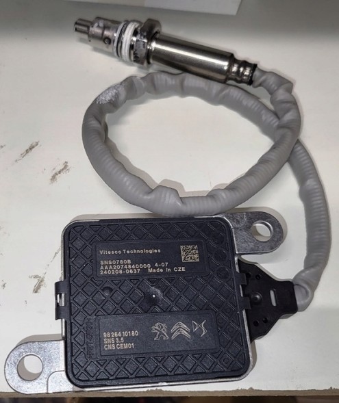 Citroen OE 9826410180 Новий оригінальний датчик nox citroen jumpy v 2.0hdi 9826410180