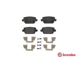P44016 BREMBO Комплект гальмівних колодок з 4 шт дисків