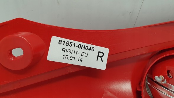 Peugeot OE 81551-0H040 ЛІХТАР ЗАДНІЙ ПРАВИЙ PEUGEOT 107 НОВИЙ ОРИГ