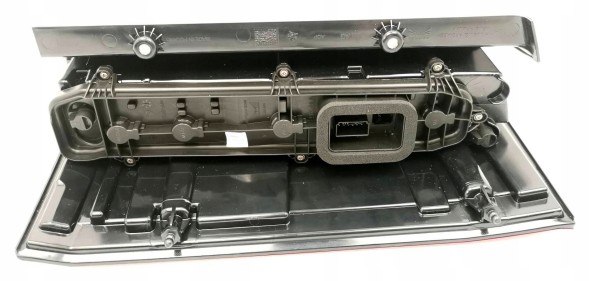 Volkswagen OE 7C0945095H-DWP НОВА ОРИГІНАЛЬНА ЛІВА ЗАДНЯ LED ФАРА VW CRAFTER 7C 7C0945095H