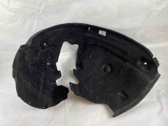Audi OE НАДКОЛЕСО AUDI Р. A4 16- PR OE VAG 8W0821172B 8W0821172B