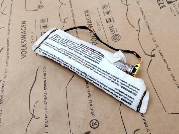 Audi OE 8W0880441E, Poduszka powietrzna airbag, DWP525947, 8W0880441G, 8W0880441D ПОДУШКА БЕЗПЕКИ ЗАДНЬОГО ДИВАНУ ЛІВА AIRBAG AUDI A4 B9 8W0880441E ОРИГІНАЛ