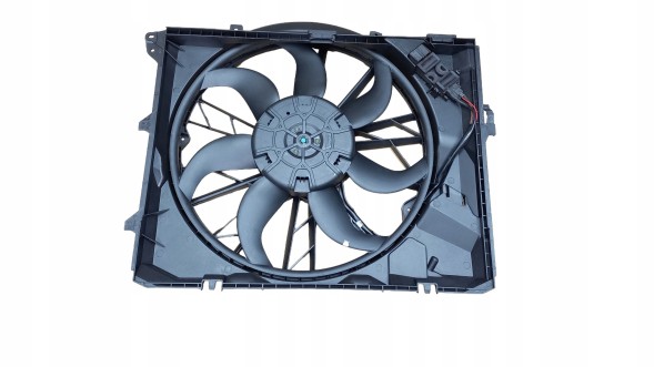 VAN Wezel 0657747 ВЕНТИЛЯТОР РАДІАТОРА BMW 3 E90 E92 E93 E91 X1 E84