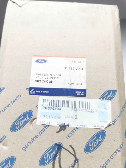 Ford OE Гальмівний насос Ford Fiesta III OE 7117258