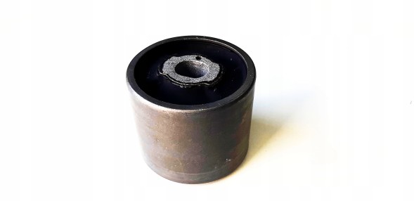 BMW OE 33176751808 подушка балки