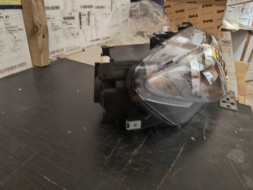Prasco MZ0504913 Фара MAZDA GR1A510K0B GR9R510L0 GR9R510L0B ГРІА510К0Б ГРИР510Л0 ГРИР51