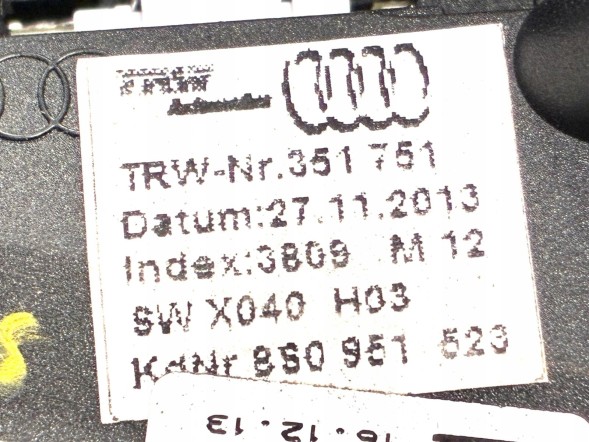 Audi OE 8S0951523...XX AUDI TT 8S 2014-> КЕРМО ХРОМОВАНЕ З КНОПКАМИ 8S0951523