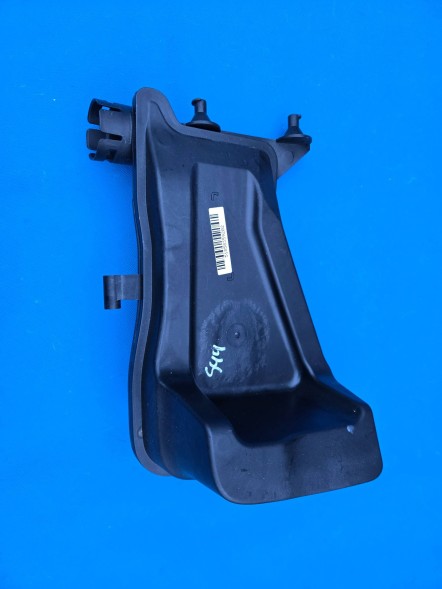 BMW OE QUA7294 Резонатор впускного колектора BMW X3 G01 X4 G02 8583592