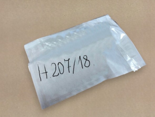 ВОЛЛЕР H.169/207/18. WTYCZKA Заглушка модуля лівої та правої світлодіодної лампи drl 5pin 1led для mercedes gle w167