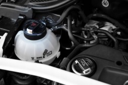 Audi OE 420121321B Кришка бачка охолоджуючої рідини Audi R8 VW Seat Skoda