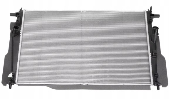Apex APEX1 PAF2-15-200 PAF2-15-200A PAF2-15-200B PAF215200 PAF215200A PAF215200B Охолоджувач mazda cx30 дм 2018- 2.0 skyactiv-g