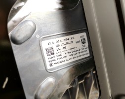 Volkswagen OE 1EA915684FE, DWP519737OE Зарядний пристрій високої напруги VW ID.3 ID.4 ID.5 Enyaq Q4 1EA915684FE Новий