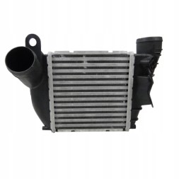 Vika 11450143501 Vika 11450143501 перезарядний охолоджувач повітря skoda vw 1j0145803t