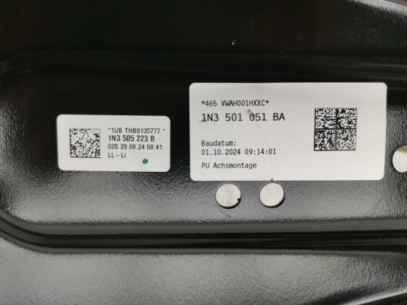 Volkswagen OE 1N3505435K, DWP534858OE Цапфа поворотна VW ID. Buzz 1N3505435K