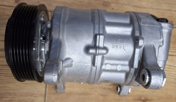 BMW OE 64527948807 7948807 64525B79503 5B79503 Компресор кондиціонера BMW G20 G21 G42 G26 G01 з муфтою 48V