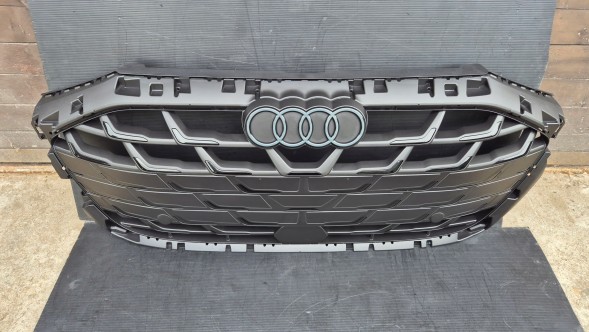Audi OE GRILL AUDI A3 8Y LIFT 2024- S-LINE BLACK MAT ZNACZEK Камера радіатора ГРИЛЬ Audi A3 8Y LIFT 24- S-LINE OE 8Y0853651AF BLACK