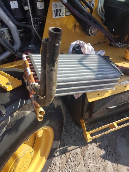 Китай 9551175 КОНДИЦІОНЕР ДЛЯ ЕКСКАВАТОРА CATERPILLAR CAT 428F 432E 432F 434E 434F