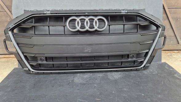 Audi OE GRILL AUDI A4 B9 8W LIFT 2019- BLACK + CHROM LOGO Камера радіатора ГРИЛЬ Audi A4 B9 8W LIFT 19- OE 8W0853651DF DH BLACK !