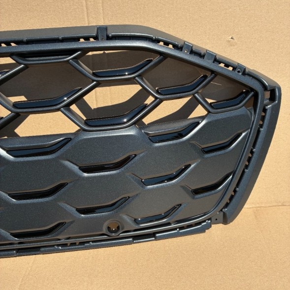 Audi OE P-AZ-02-51-OT / 2 AUKCJA РЕШІТКА ПЕРЕДНЬОГО БАМПЕРА AUDI S5 B10 24р- НОВА ОРИГІНАЛ OE NEW