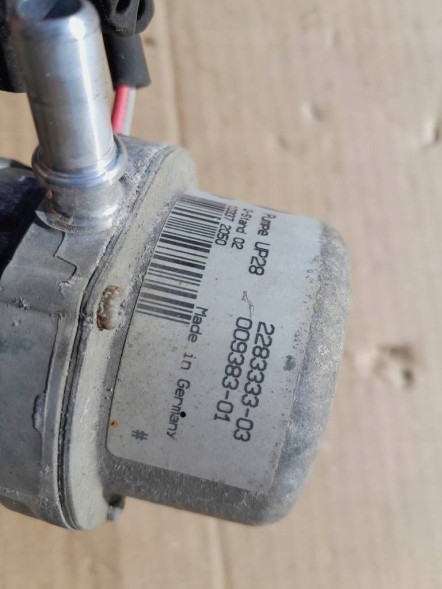 BMW OE 2283333-BMW BMW M3 E92 E93 ВАКУУМНИЙ НАСОС VAUM 2283333