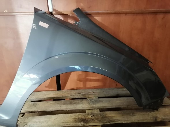 Polcar BŁOTNIK PRAWY PRZÓD OPEL ZAFIRA B Z155 БРИЗКОВИК ПРАВИЙ ПЕРЕДНІЙ OPEL ZAFIRA B Z155