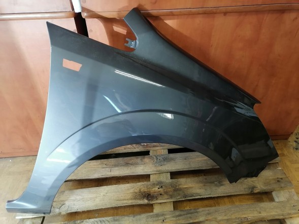 Polcar BŁOTNIK PRAWY PRZÓD OPEL ZAFIRA B Z155 БРИЗКОВИК ПРАВИЙ ПЕРЕДНІЙ OPEL ZAFIRA B Z155