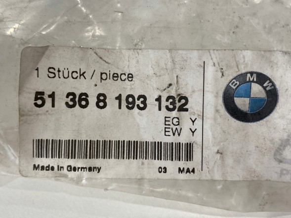 BMW OE НАКЛАДКА ЗАДНЬОГО СКЛА ЛІВА BMW E39 TOURING 8193132