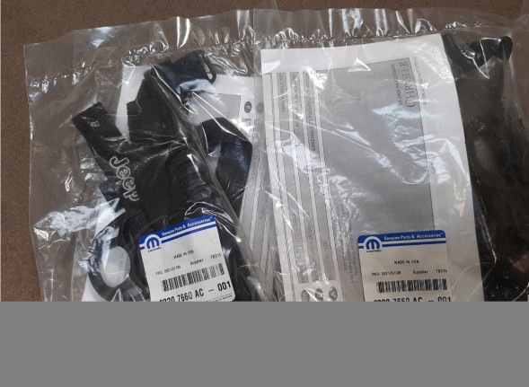 Mopar 82207660AC Ручка спинна, ручка внутрішня,вішалка MOPAR OE, Jeep Wrangler