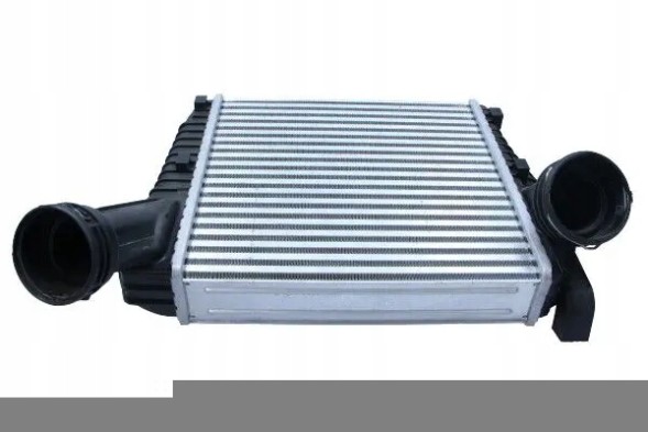 Maxgear AC630044 Охолоджувач повітря інтеркулер ac630044 maxgear