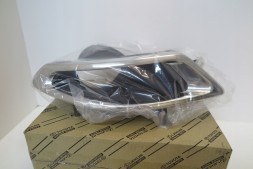 Lexus OE LEXUS RX НАКОНЕЧНИК ВИХЛОПУ ПРАВИЙ 52106-48030