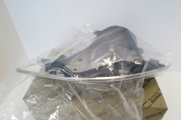 Lexus OE LEXUS RX НАКОНЕЧНИК ВИХЛОПУ ПРАВИЙ 52106-48030