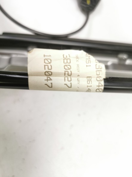 Ford OE Рама, кріплення крісла Ford OE 1336040