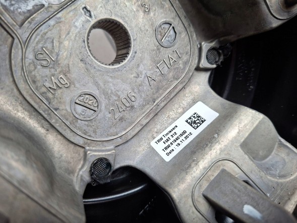 Fiat OE S26340403 ШКІРЯНЕ КЕРМО КОРИЧНЕВЕ 71753449 FIAT 500 2007-