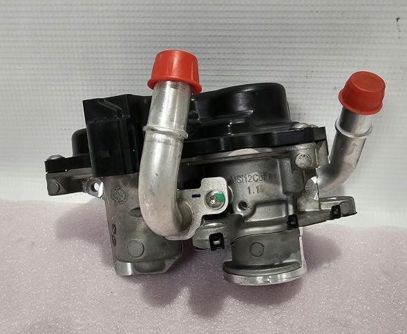 Volkswagen OE 04L131501E VOLKSWAGEN OE ORYGINAŁ НОВИЙ ОРИГІНАЛЬНИЙ КЛАПАН EGR VOLKSWAGEN / SEAT / SKODA / AUDI - 04L131501E
