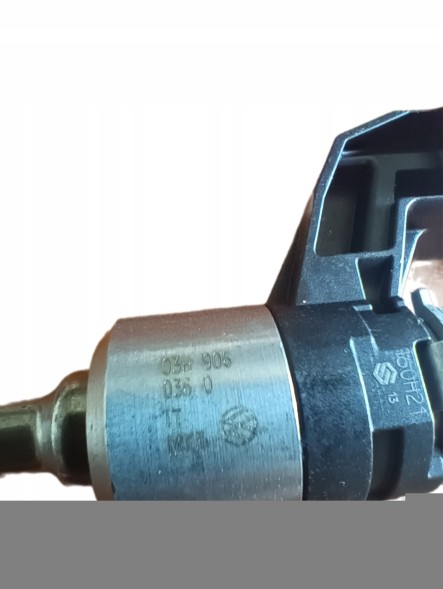 Volkswagen OE 03H906036Q 03H 906 036 Q Інжектор vw 3.2 3.6 fsi 03h906036q