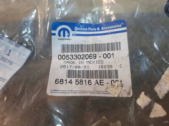 Jeep оригінальне обладнання WIĄZKA INSTALACJI SKRZYNI BIEGÓW 68145816AE JEEP GRAND CHEROKEE IV WK2 3.0 Промінь установки коробки передач 68145816ae jeep grand cherokee iv wk2 3.0