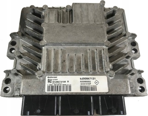 Ford OE КОМП'ЮТЕР ECU MEGANE S126074108B 8200847131