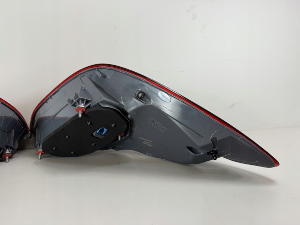 Dac A2059060457, 2059060457, A2059060357, 2059060357 DAC5521476366 MERCEDES C КЛАС W205 205 СЕДАН ЗАДНЯ ЛАМПА ЗАДНЯ ПРАВА ЛІВА КОМПЛЕКТ LED
