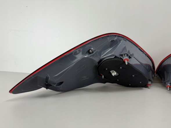 Dac A2059060457, 2059060457, A2059060357, 2059060357 DAC5521476366 MERCEDES C КЛАС W205 205 СЕДАН ЗАДНЯ ЛАМПА ЗАДНЯ ПРАВА ЛІВА КОМПЛЕКТ LED