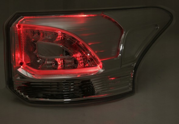 Китай 3214EWQEQ3 Задня LED фара Mitsubishi Outlander III 3 2012-2015