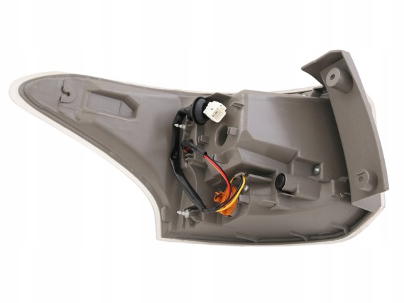 Китай 3214EWQEQ3 Задня LED фара Mitsubishi Outlander III 3 2012-2015