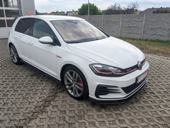 Китай Boczne Dokładki Progów GOLF 7,5 GTI Czarny Połysk Splittery Накладки на пороги чорні для Golf 7.5 GTI, задні